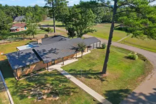 442 Golf Rd, Gilmer, TX 75645 - Photo 7