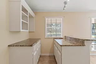 442 Golf Rd, Gilmer, TX 75645 - Photo 15