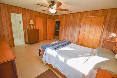 355 W Sugar Hill Rd, Reklaw, TX 75784 - Photo 17