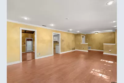 6 Lindsey Ln, Longview, TX 75601 - Photo 13