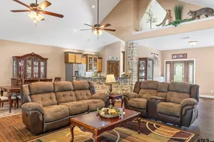 202 Cr 4263, Emory, TX 75440 - Photo 15