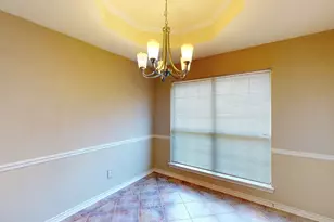 5401 Hollytree Dr, Tyler, TX 75703 - Photo 7