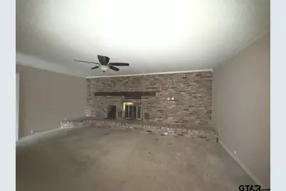 206 Summit, Gilmer, TX 75644 - Photo 3
