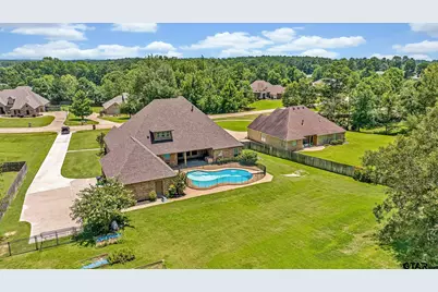 200 Oakland, Longview, TX 75605 - Photo 33