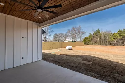 18235 County Road 295, Arp, TX 75750 - Photo 35