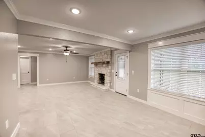 113 Montgomery St, Elkhart, TX 75839 - Photo 5