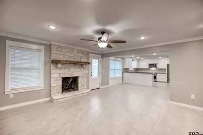 113 Montgomery St, Elkhart, TX 75839 - Photo 7