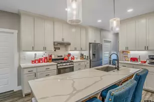 305 Private Rd 6305, Mineola, TX 75773 - Photo 3