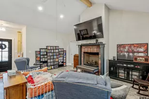 305 Private Rd 6305, Mineola, TX 75773 - Photo 9