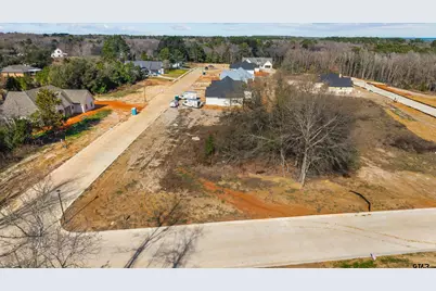 17402 Woodcrest Circle, Lindale, TX 75771 - Photo 17