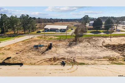 17142 Woodcrest Circle, Lindale, TX 75771 - Photo 3