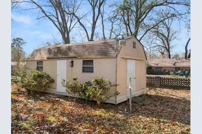 1805 Buckner, Longview, TX 75604 - Photo 25