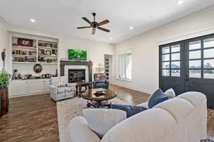 223 Riata Rd, Bullard, TX 75757 - Photo 5