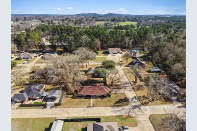 306 Pueblo Dr., Gilmer, TX 75644 - Photo 3