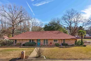 306 Pueblo Dr, Gilmer, TX 75644 - Photo 1