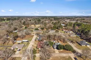 306 Pueblo Dr, Gilmer, TX 75644 - Photo 5