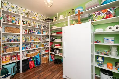 303 Wain Dr, Longview, TX 75604 - Photo 19