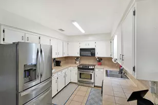 120 Rainbow Cove, Holly Lake Ranch, TX 75765 - Photo 7