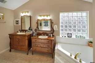 120 Rainbow Cove, Holly Lake Ranch, TX 75765 - Photo 19