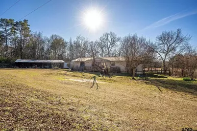 8439 Hyena Rd, Gilmer, TX 75644 - Photo 15