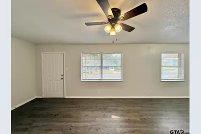 533 Bandera, Tyler, TX 75702 - Photo 3