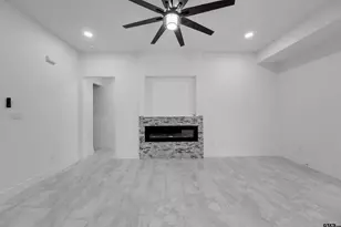 201 Victory St, Palestine, TX 75801 - Photo 7