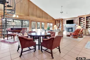 542 Hideaway Ln E, Hideaway, TX 75771 - Photo 13