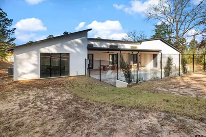 6043 N Park Central Ct, Tyler, TX 75703 - Photo 9