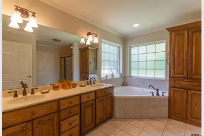 3014 Cr 3550, Holly Lake Ranch, TX 75765 - Photo 21