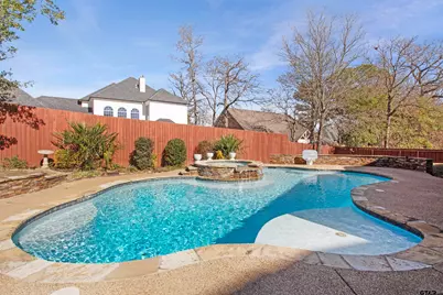 2111 Holly Hill Dr, Tyler, TX 75703 - Photo 35