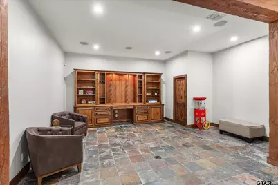 701 Fleming Drive, Mt Pleasant, TX 75455 - Photo 7