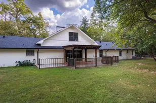 1010 S Williams Ave, Mount Pleasant, TX 75455 - Photo 9