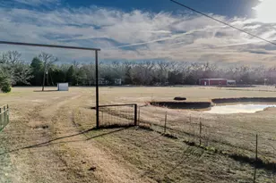 1120 La Acres, Athens, TX 75751 - Photo 1