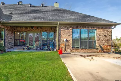 1687 W Point Rd, Kilgore, TX 75662 - Photo 33