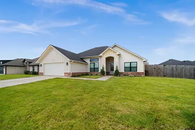 409 Meadow Lane, Chandler, TX 75758 - Photo 1
