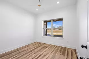 204 E Teal Dr, Troup, TX 75789 - Photo 35