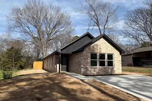 225 McWhorter, Mineola, TX 75773 - Photo 1