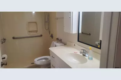 2401 Airline, Tyler, TX 75701 - Photo 13