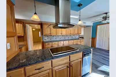 1416 Lazy Ln., Longview, TX 75604 - Photo 17