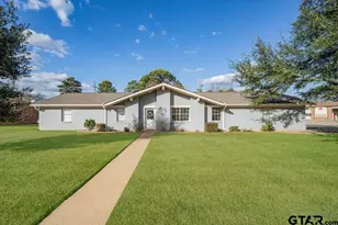 401 Sheffield Dr, Longview, TX 75605 - Photo 1