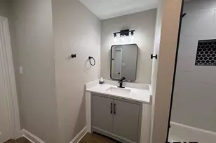 703 E Hillsboro St, Tyler, TX 75702 - Photo 27