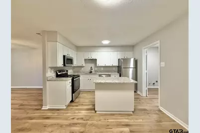 705 S Porter Ave, Tyler, TX 75701 - Photo 5