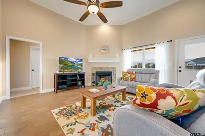 1202 Rock Creek Dr, Sulphur Springs, TX 75482 - Photo 9