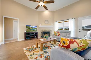 1202 Rock Creek Dr, Sulphur Springs, TX 75482 - Photo 9