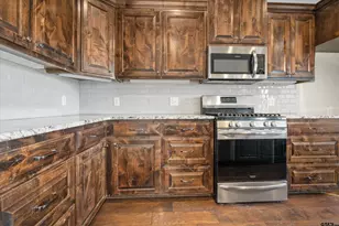 7356 Flat Rock Ln, Tyler, TX 75703 - Photo 9