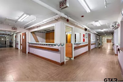 510 E Bonham, Jefferson, TX 75657 - Photo 11