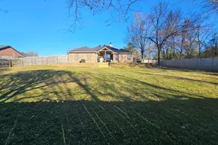 104 Kenswick, Henderson, TX 75652 - Photo 35