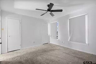 624 Camp St, Kilgore, TX 75662 - Photo 25
