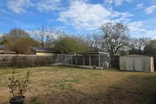 109 Randal, Pittsburg, TX 75686 - Photo 19