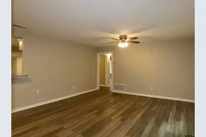 2403 Sherwood, Tyler, TX 75702 - Photo 5